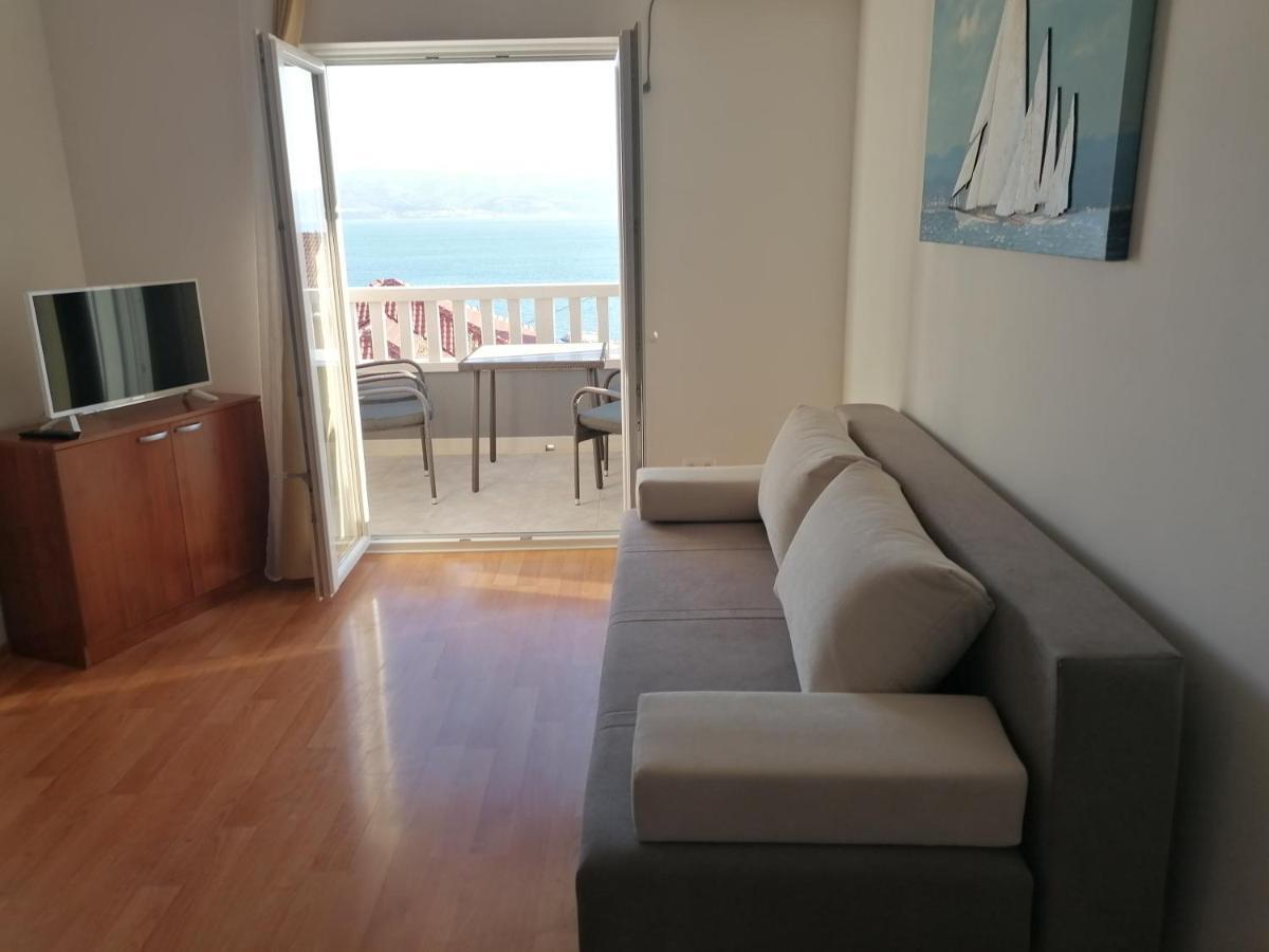 Apartments Dinko Дуче Экстерьер фото